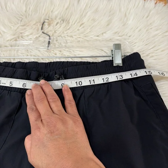 Mondetta Men's Dark Cargo Pants Size Medium - Picture 3 of 8